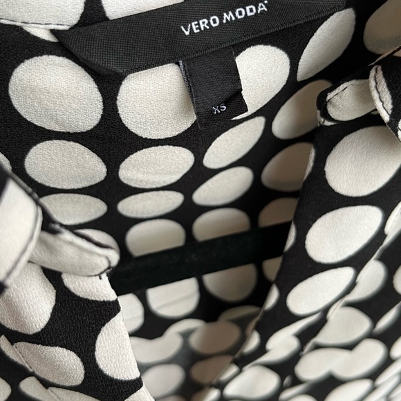 Vero Moda black with white polka dot blouse - Picture 3 of 5